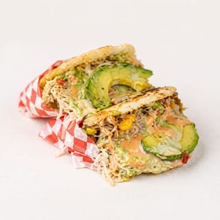 Stuffed Arepa (Arepa Rellena)